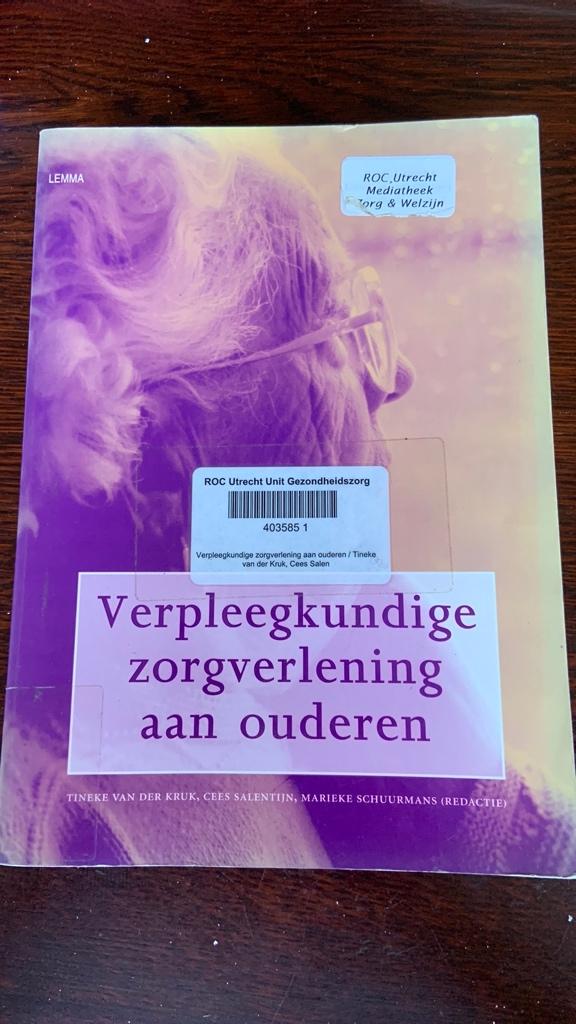 Verpleegkundige zorgverlening aan ouderen, Ophalen of Verzenden, Beta, Zo goed als nieuw, HBO