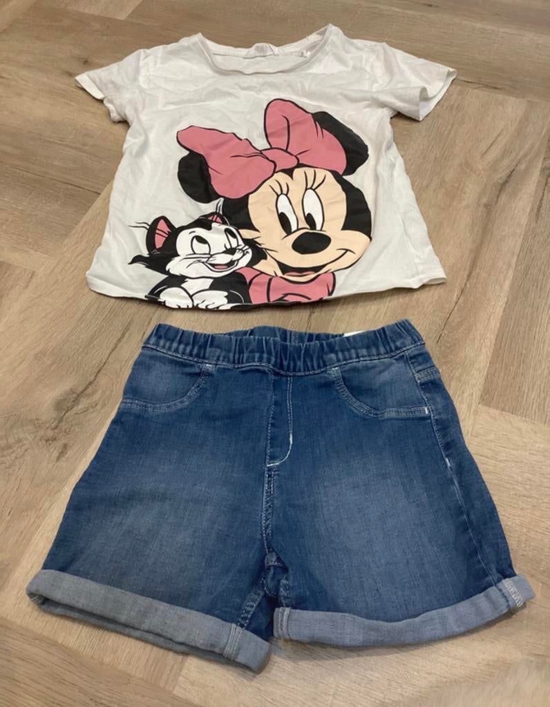 Short en t-Shirt Minnie Mouse setje maat 134, Ophalen of Verzenden, Zo goed als nieuw, Meisje