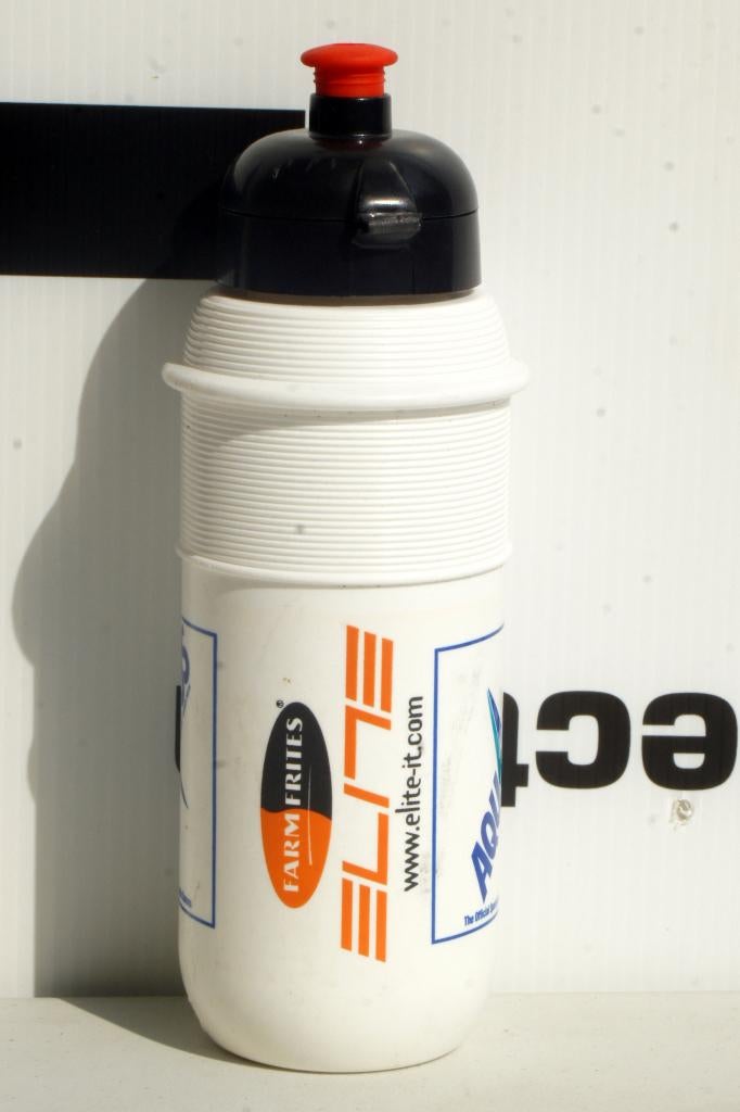 Bidon Wielrennen Vezamelen, Ophalen of Verzenden, Buitenlandse clubs, Poster, Plaatje of Sticker