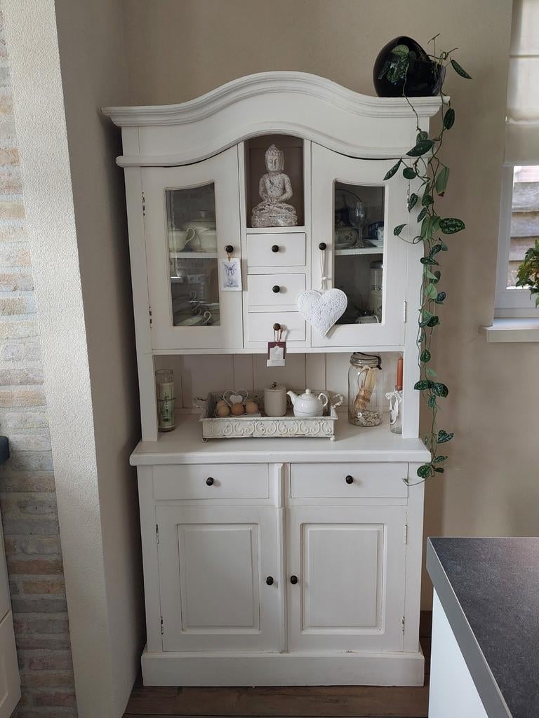 krijtverf kast, Ophalen