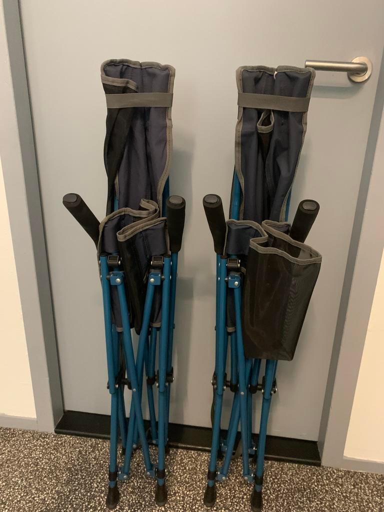 2 inklapbare stoeltjes, Caravans en Kamperen, Ophalen of Verzenden, Zo goed als nieuw, Campingstoel