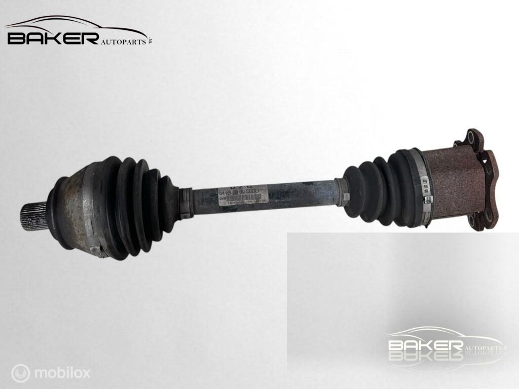 Aandrijfas rechtsvoor Audi A8 D3 3.7 ('02-'10) 4E0407272Q, Audi, Gebruikt, Audi, Ophalen of Verzenden