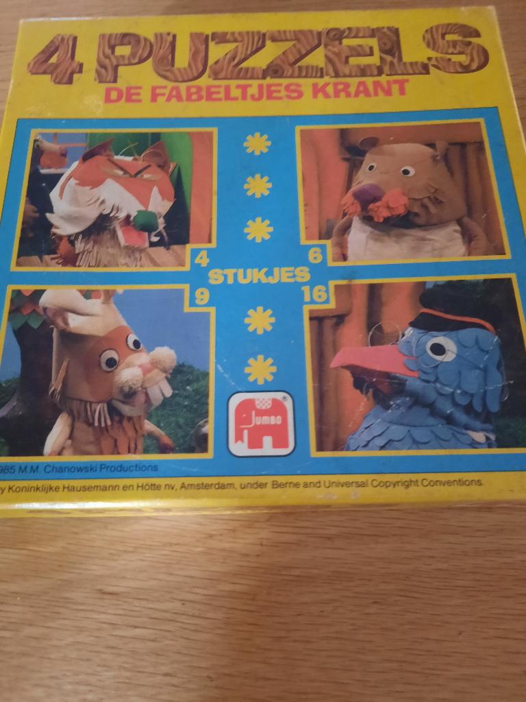 4 puzzels de fabeltjeskrant, Ophalen of Verzenden, Meer dan 50 stukjes