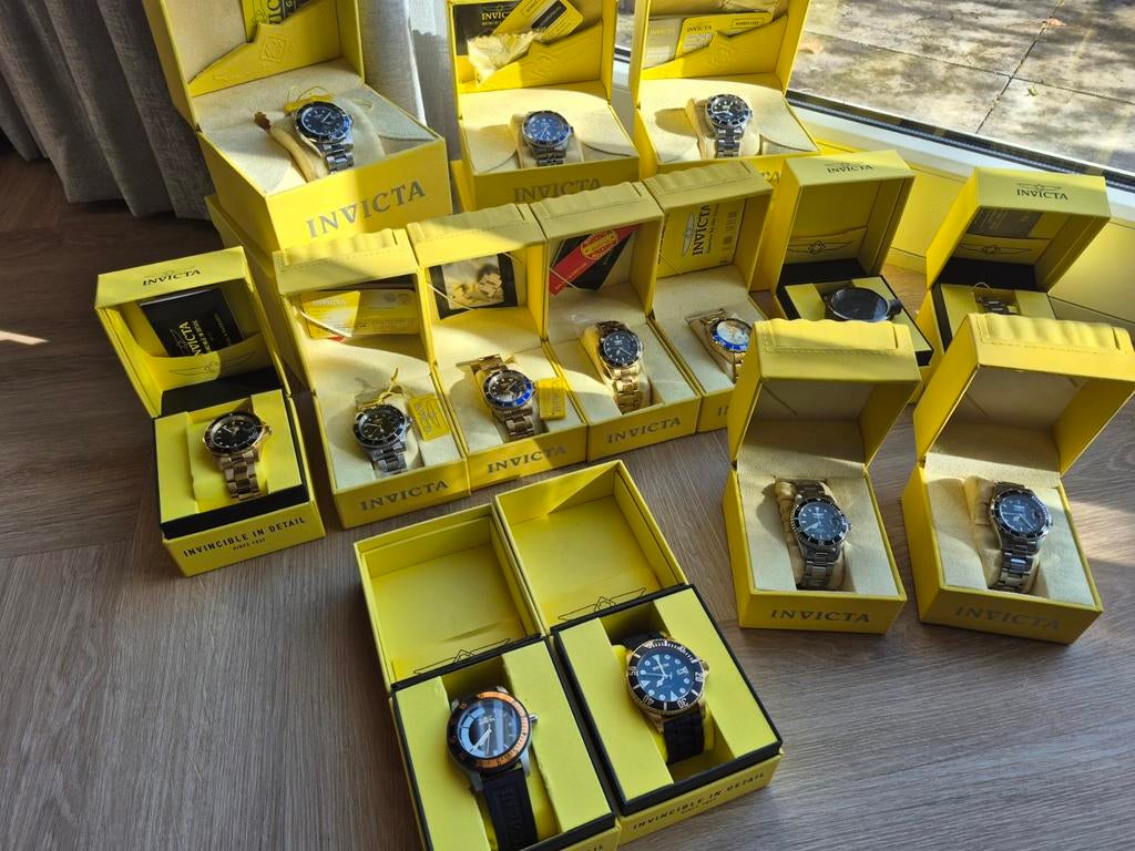 Grote Partij / Collectie Invicta Horloges - 18 Stuks!, Overige merken, Staal, Staal, Polshorloge