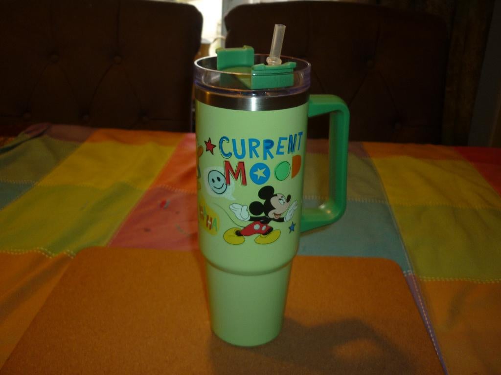 Mickey Mouse thermobeker met Donald Duck erop in goede staat, Huis en Inrichting, Keuken | Servies, Overige materialen, Overige typen