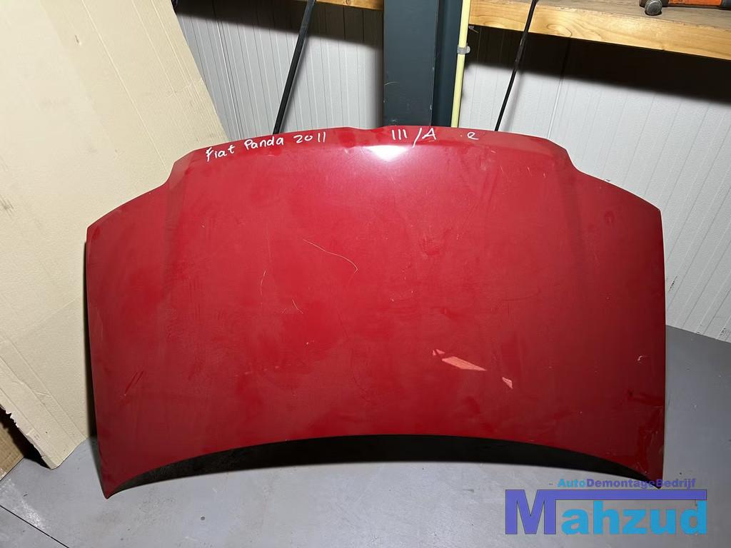 FIAT PANDA (169) rood 111/A MOTORKAP 2003-2011, Auto-onderdelen, Gebruikt, Stellantis Europe S.p.A., Ophalen of Verzenden, Info@stellantis.com