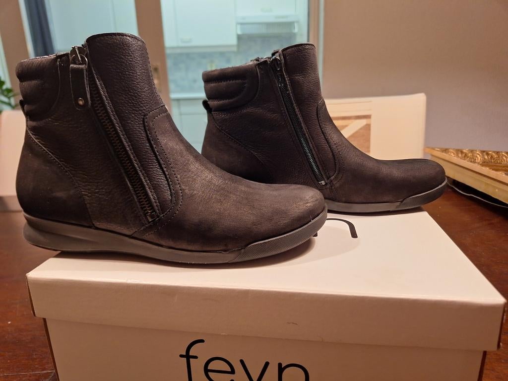 Nieuwe zwarte Feyn enkellaarsjes maat 38, Feyn, Zwart, Lage of Enkellaarzen, Nieuw