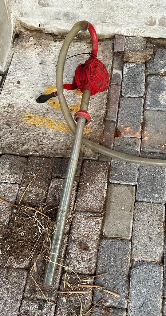 Handpomp voor gasolie/benzine/petroleum, Ophalen, Gebruikt