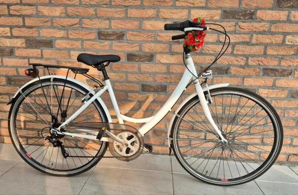 Zeer mooie meisjesfiets 28inch! Koopje!, Ophalen, Overige merken, Versnellingen