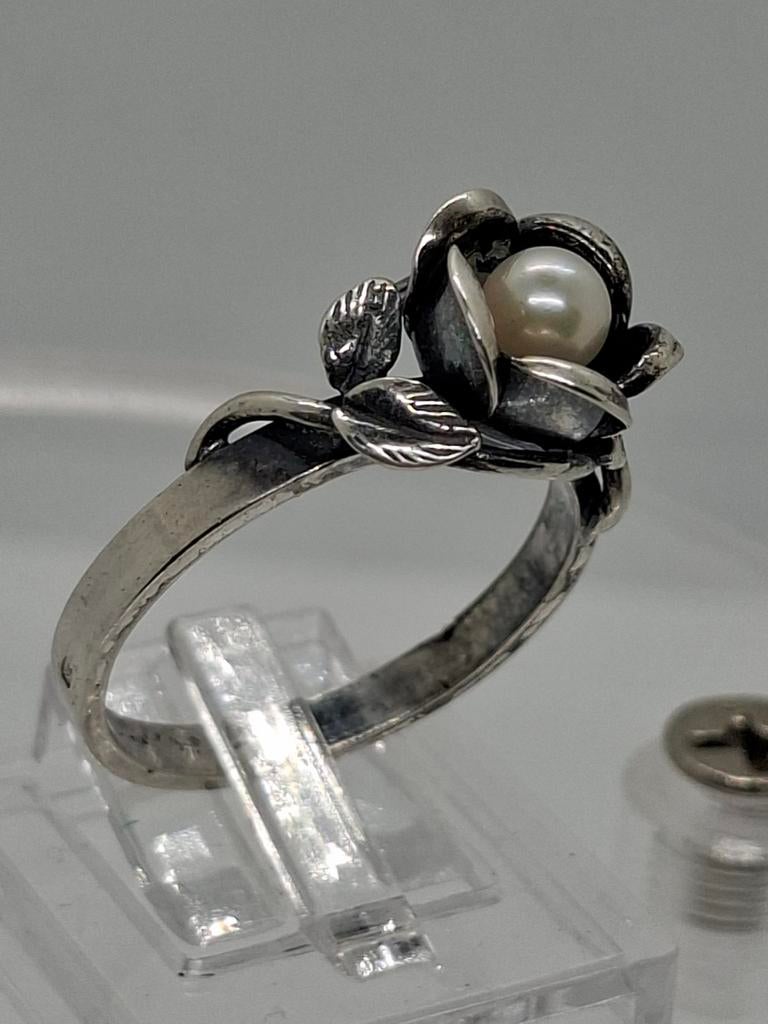 Vintage Zilveren Ring Teka Theodor Klotz Roos Zoetwaterparel, 18 tot 19, Ophalen of Verzenden, Dame, Met parel