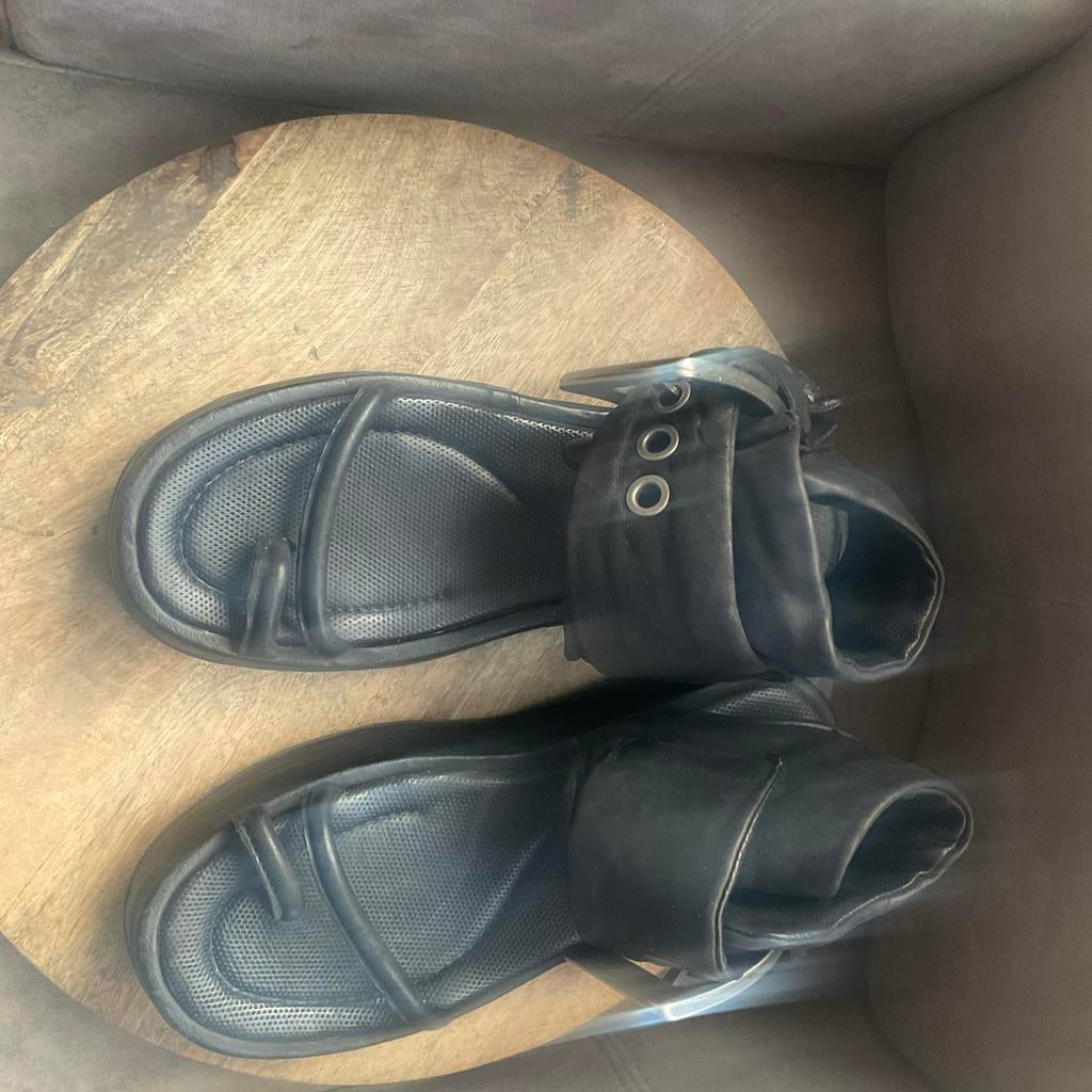 A.S.98 zwarte sandaal maat 40, Zwart, Zo goed als nieuw, Sandalen of Muiltjes, Ophalen of Verzenden