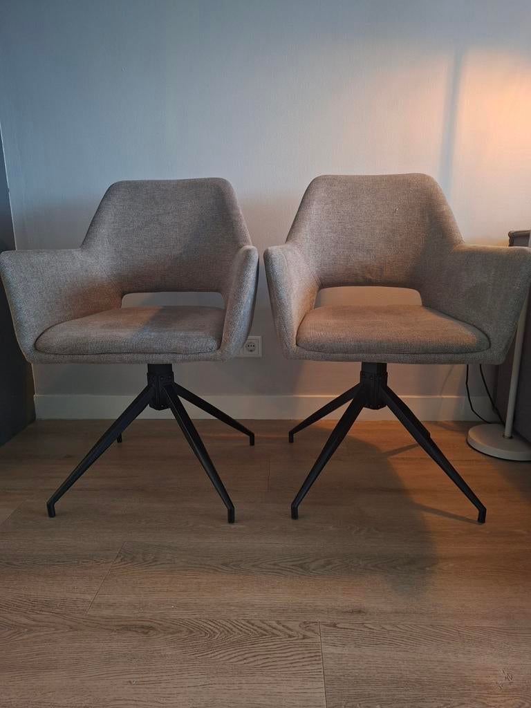 2 taupe kleurige draaistoelen, Huis en Inrichting, Stoelen, Gebruikt, Twee, Overige kleuren, Ophalen of Verzenden