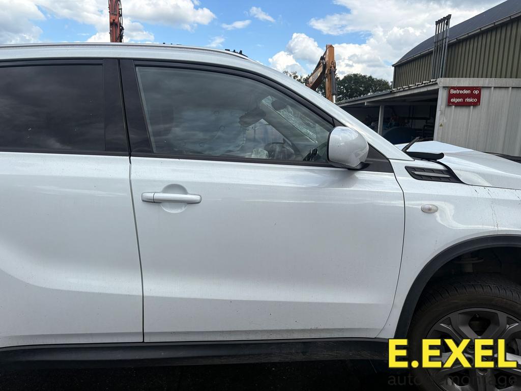 Deur Rechts voor Suzuki Vitara (LY/MY) vanaf 2015 WIT, Gebruikt, -, Deur, Ophalen of Verzenden