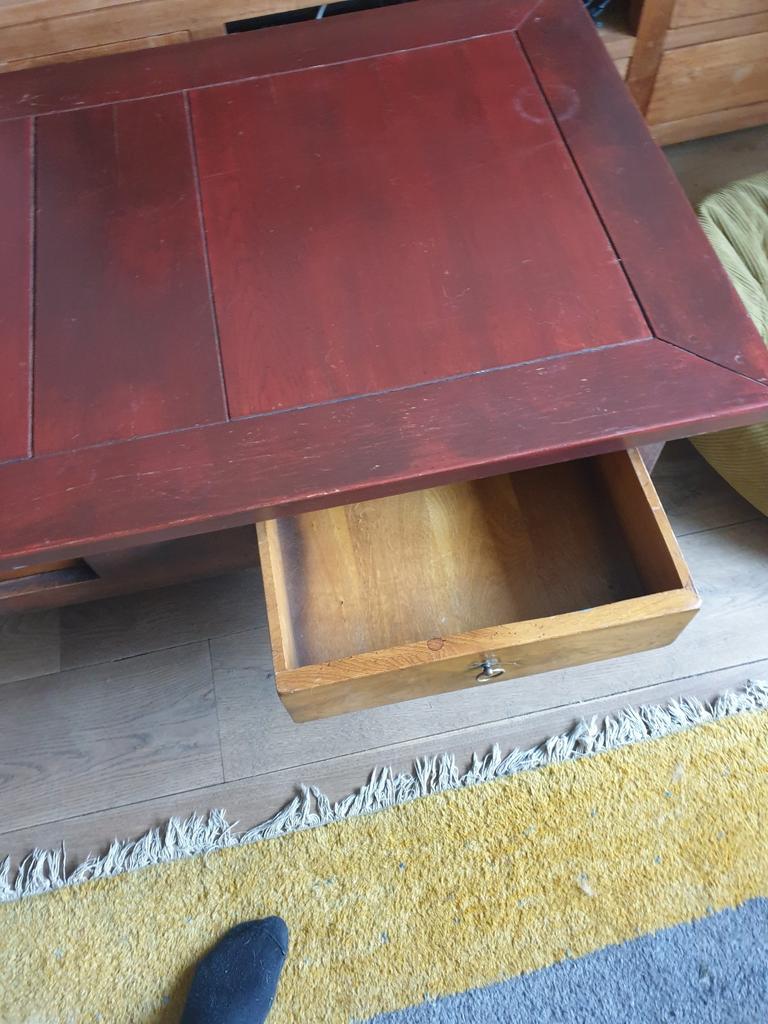 Antieke houten salontafel, Huis en Inrichting, Tafels | Salontafels, Gebruikt, Minder dan 50 cm, 50 tot 100 cm, 100 tot 150 cm