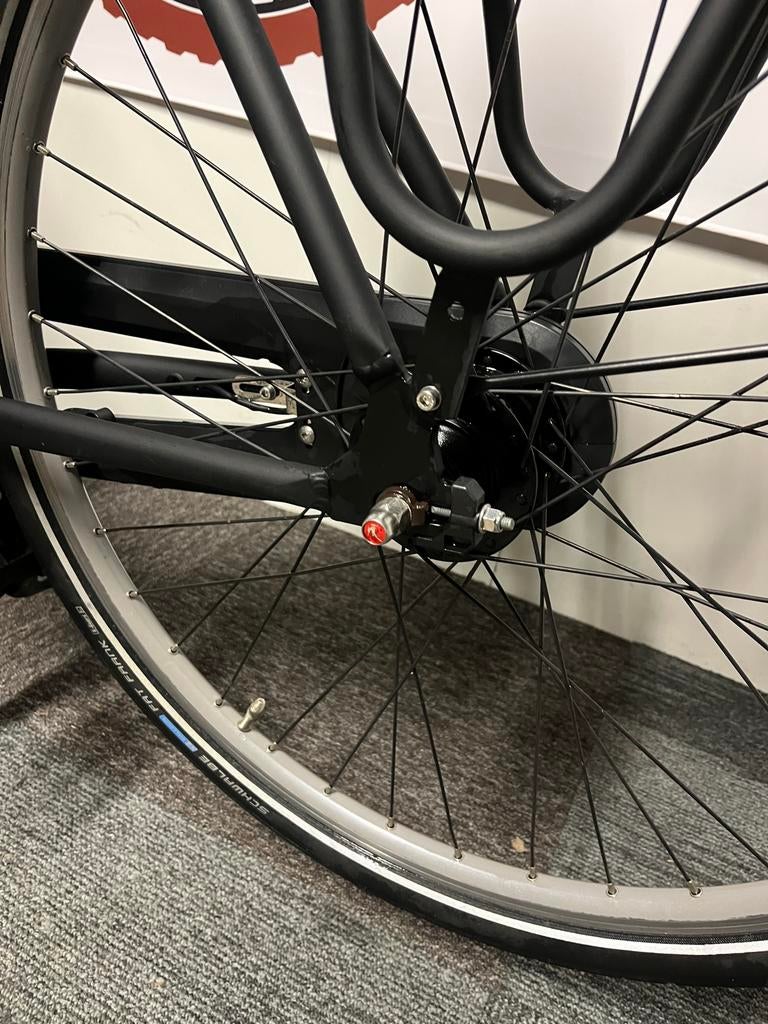 Gazelle Heavy Duty met Bosch middenmotor., Fietsen en Brommers, Fietsen | Dames | Damesfietsen, Ophalen, Versnellingen, 56 cm of meer