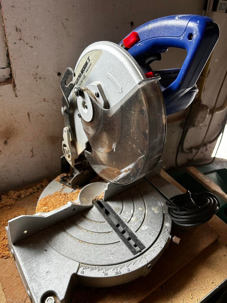 Elektra Beckum 210 HM Plus afkortzaag, Gebruikt, Ophalen of Verzenden, Afkortzaag, 30 tot 70 mm