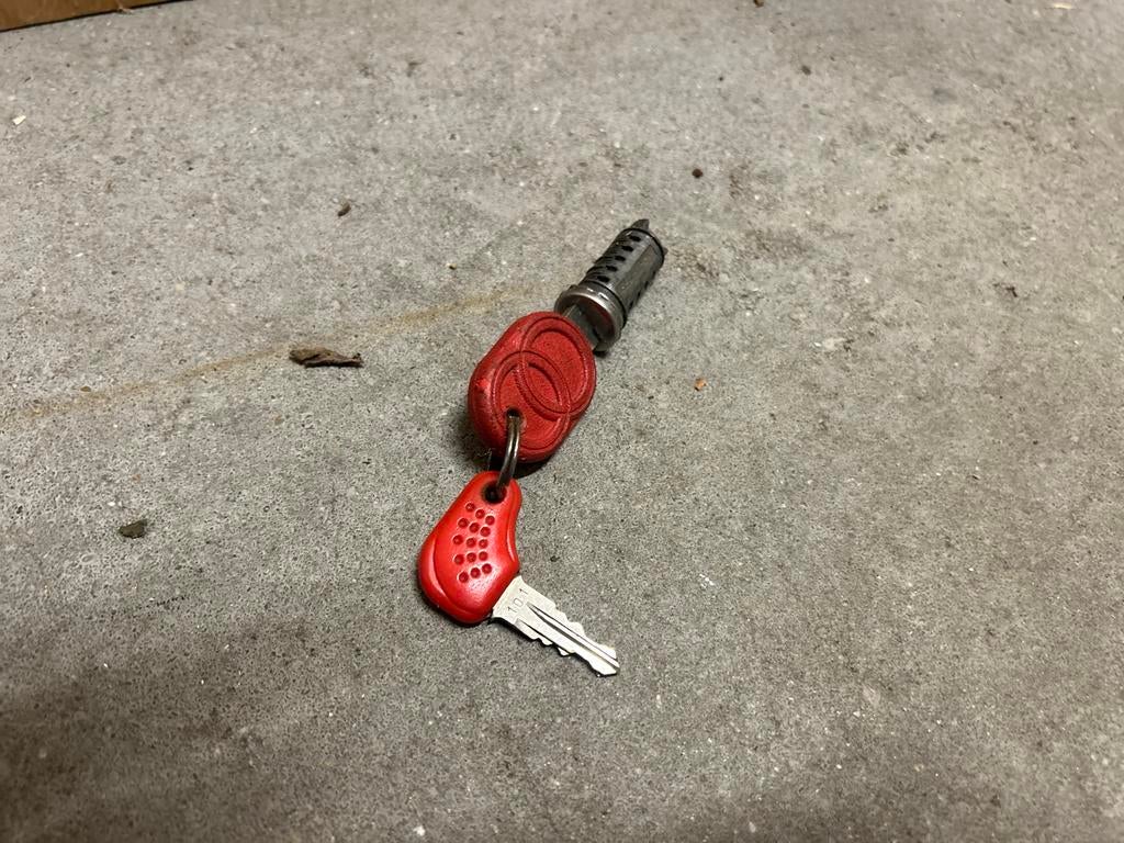 Gilera Runner FX FXR SP 50-180cc Sleutel Set Contactslot, Ophalen, Gebruikt, Overige typen, Overige merken