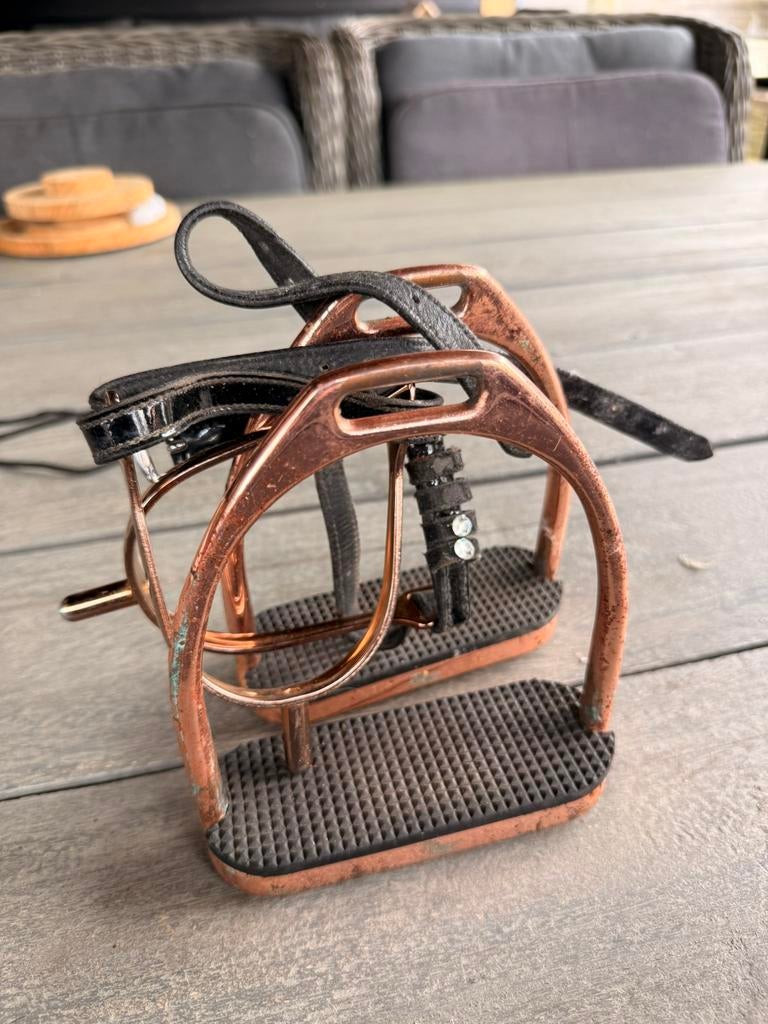 Rosé gold stijgbeugels en spoortjes, Ophalen of Verzenden, Gebruikt, Dressuur