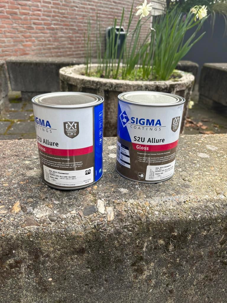 Sigma S2U allure Gloss White 9010 2 liter, Doe-het-zelf en Verbouw, Verf, Beits en Lak, Ophalen of Verzenden, Zo goed als nieuw