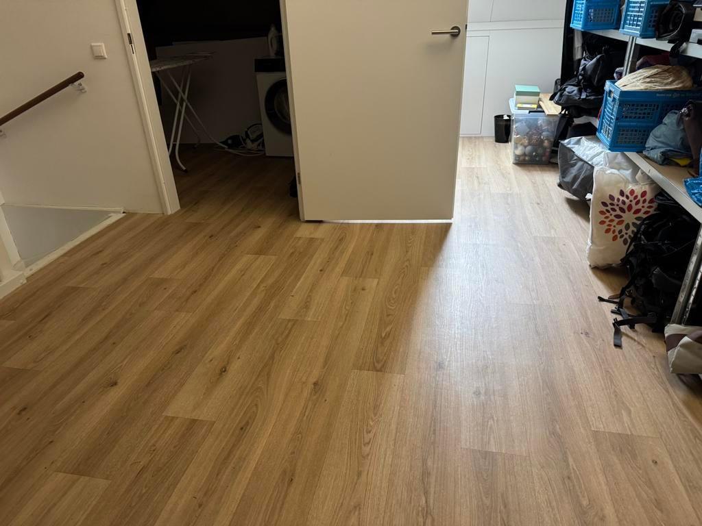 Vinyl vloer circa 20m2 - Nog geen 2 jaar oud, Ophalen, 50 tot 150 cm, Zo goed als nieuw, 10 m² of meer