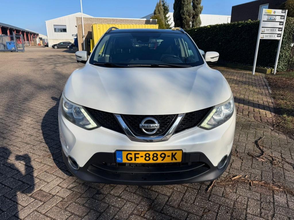 Nissan QASHQAI 1.5 dCi Connect Ed. (bj 2015), Gebruikt, 4 cilinders, Origineel Nederlands, Bedrijf