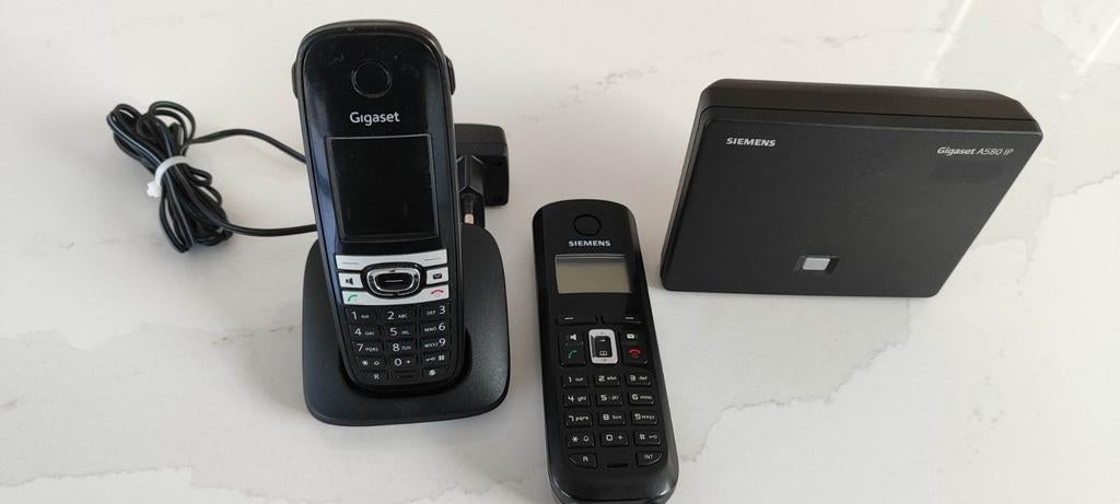 Gigaset VoIP basisstation A580 IP met 2 handsets, Telecommunicatie, Vaste telefoons | Handsets en Draadloos, Ophalen