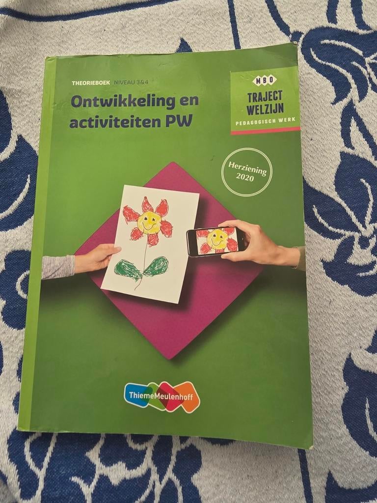 Theorieboek Ontwikkeling en activiteiten PW MBO Niveau 3&4, Ophalen, Gamma, Zo goed als nieuw, MBO