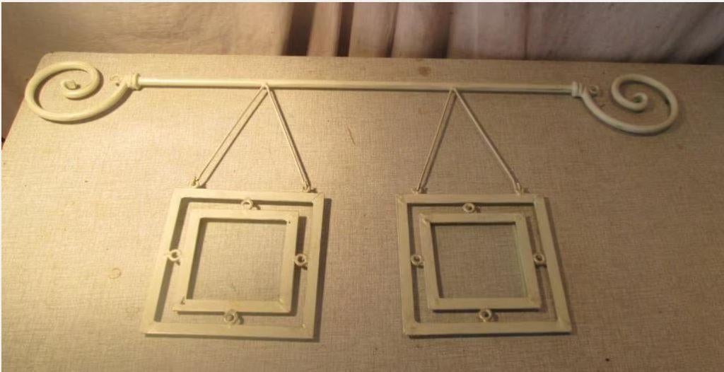 2 Metalen Fotolijsten aan een sierstang - 81x34, Ophalen of Verzenden, Zo goed als nieuw