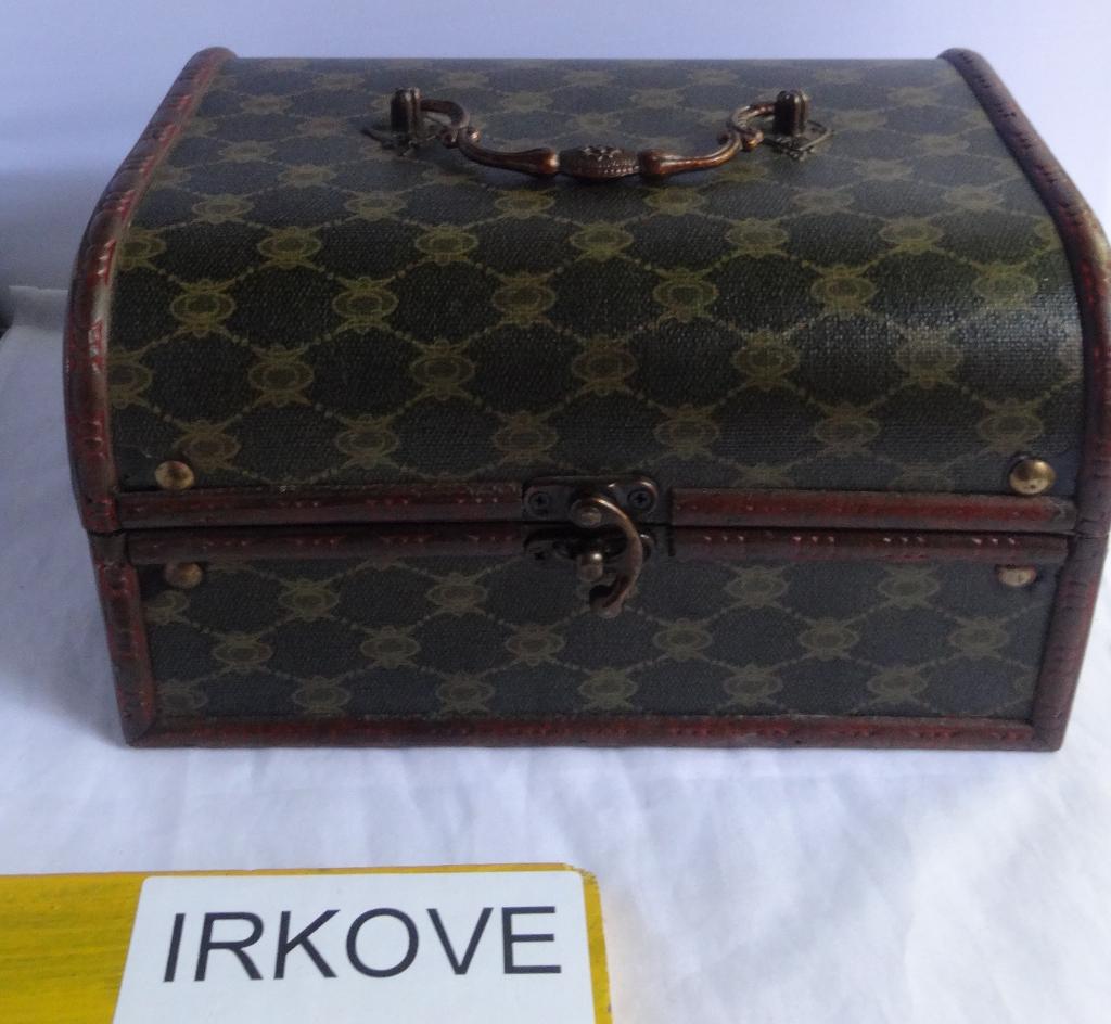 HOUTEN WIJN - OF DRANK KISTJE * 2 STUKS Nieuwstaat *, Minder dan 50 cm, Verzenden, 200 cm of meer, Zo goed als nieuw