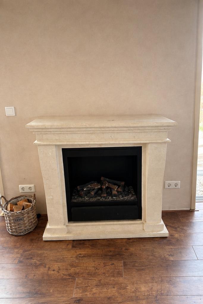 Electrische openhaard marmerlook., Huis en Inrichting, Ophalen, Gebruikt, Vrijstaande haard, Elektrische haard