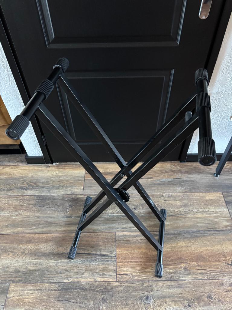 Keyboard standaard, Muziek en Instrumenten, Standaards, Ophalen, Zo goed als nieuw, Instrumentstandaard, Keyboard of Synthesizer