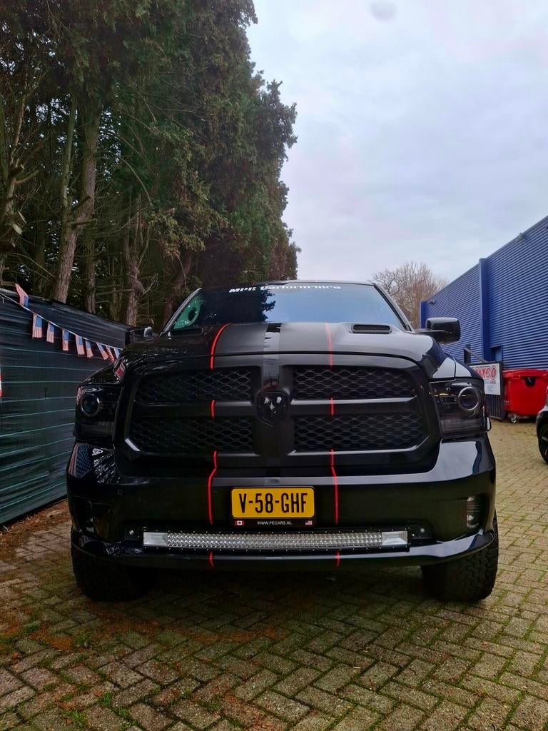 Dodge ram 2017 Sport 5.7 hemi super staat ! Lpg, Particulier, Te koop