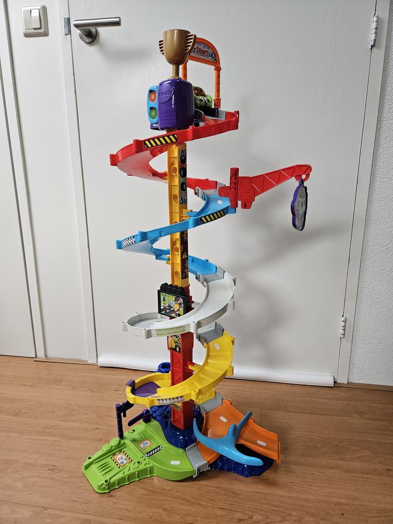 VTech Toet Toet Auto's Tornado Stuntpark, Ophalen, Gebruikt, Jongen of Meisje