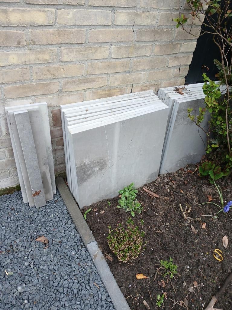 Belgisch hardsteen tegel 50x50x2cm  4m2 17st, Ophalen, Natuurstenen