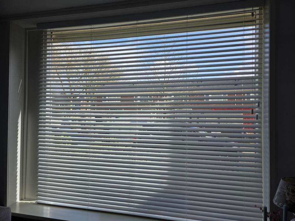 Houten jaloeziën veneta, Huis en Inrichting, Stoffering | Gordijnen en Lamellen, Ophalen, 200 cm of meer, Wit, Zo goed als nieuw