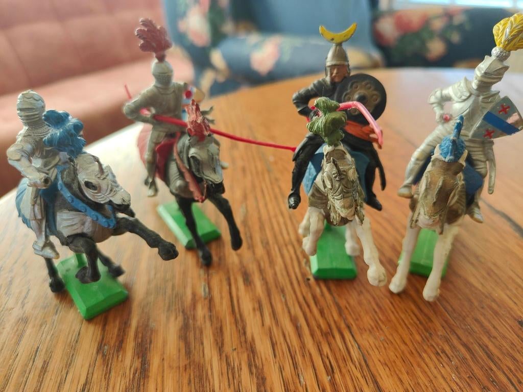 vintage ridders te paard Deetail 1971 England, Ophalen, Gebruikt