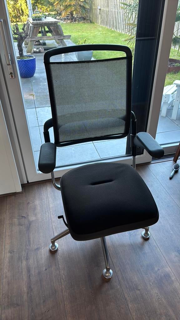 Xenium bureaustoel, chroom metalen voetkruis, Rohde & Grahl, Ophalen, Zo goed als nieuw, Zwart