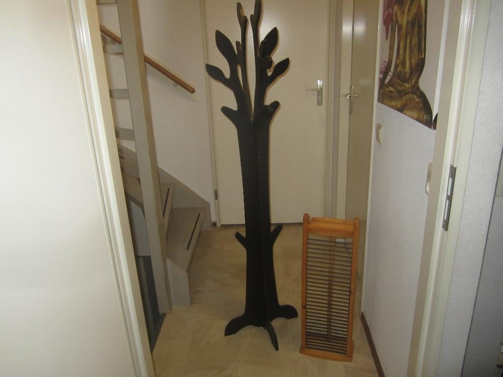 kledingboom DVD rek verkocht, Ophalen, Gebruikt