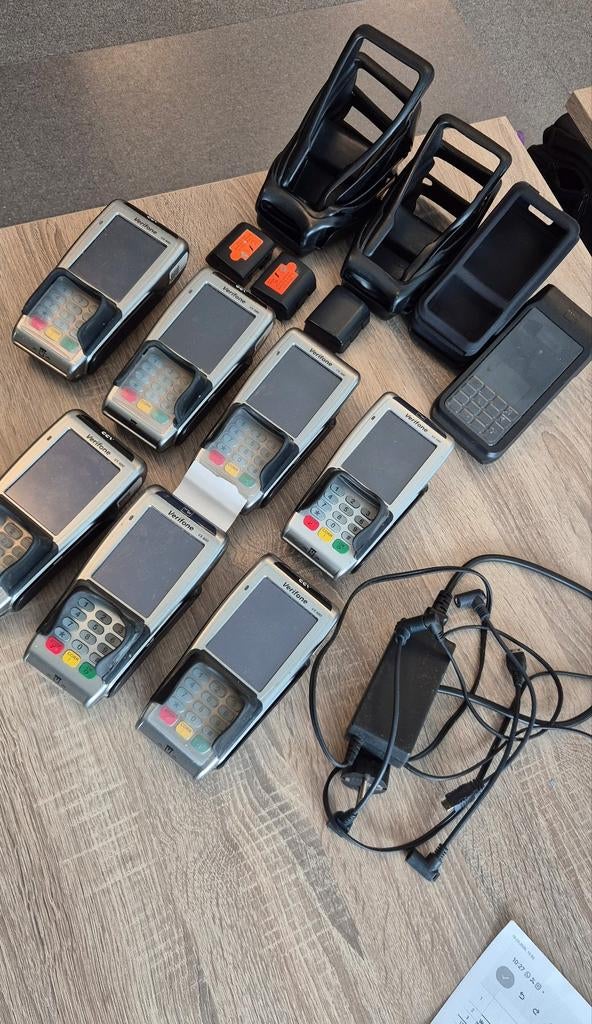 7x Verifone vx680 incl extra accu's en kabels, Ophalen of Verzenden, Gebruikt