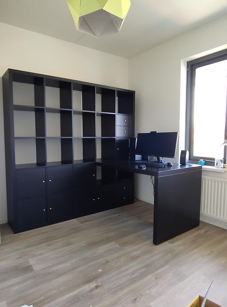 Ikea Kallax kast met bureau, Ophalen