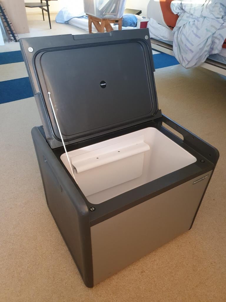 Tristar koelbox. 220V, 12V of gas, Ophalen, Gebruikt, Elektrisch