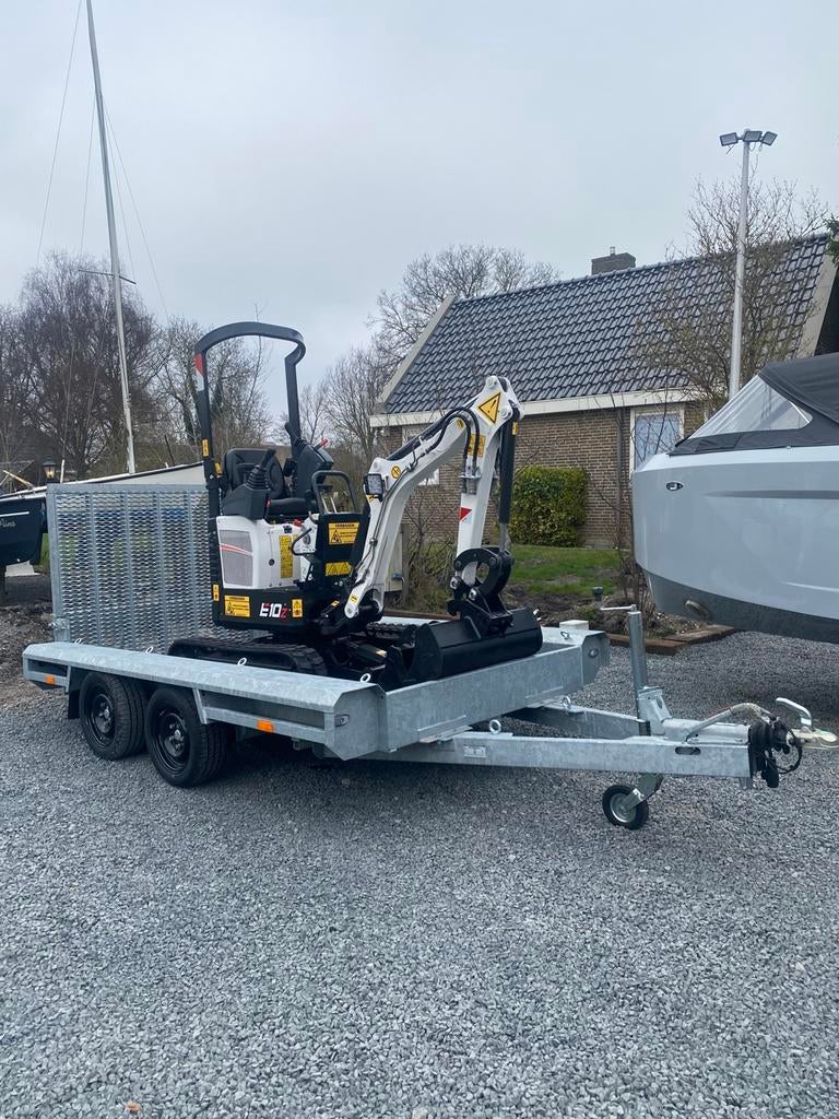 Bobcat e10 2023 2016 minigraver graafmachine, Zakelijke goederen, Machines en Bouw | Kranen en Graafmachines, Ophalen of Verzenden