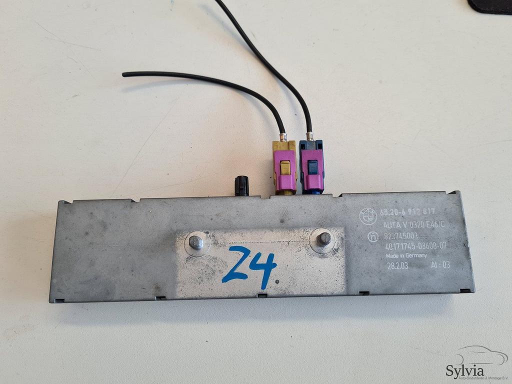 Antenne versterker diversity BMW 3 serie E46 / Z4 E85, E86 6, Auto diversen, Ophalen of Verzenden, -, -, -