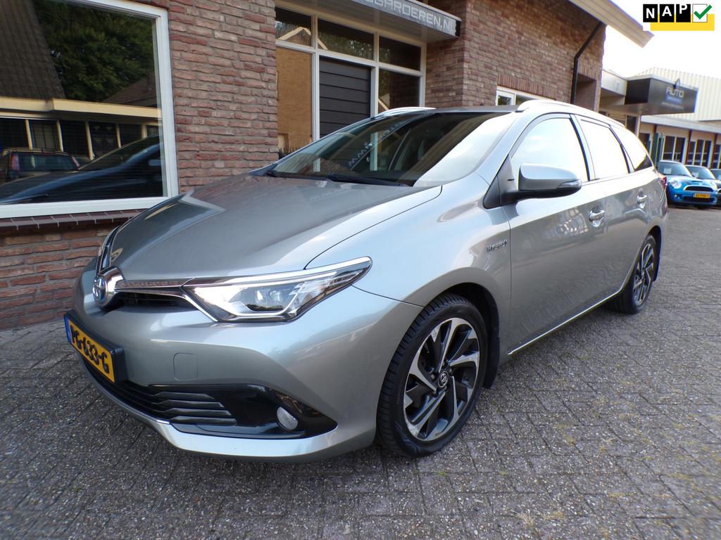 Toyota Auris Touring Sports 1.8 Hybrid Dynamic, Stof, Gebruikt, Start-stop-systeem, 49 €/maand
