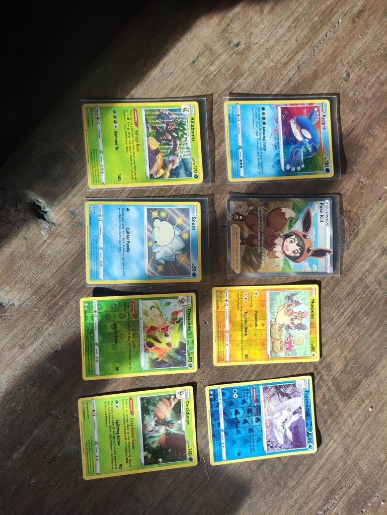Pokémon Shining Fates set, Hobby en Vrije tijd, Verzamelkaartspellen | Pokémon, Ophalen of Verzenden, Zo goed als nieuw