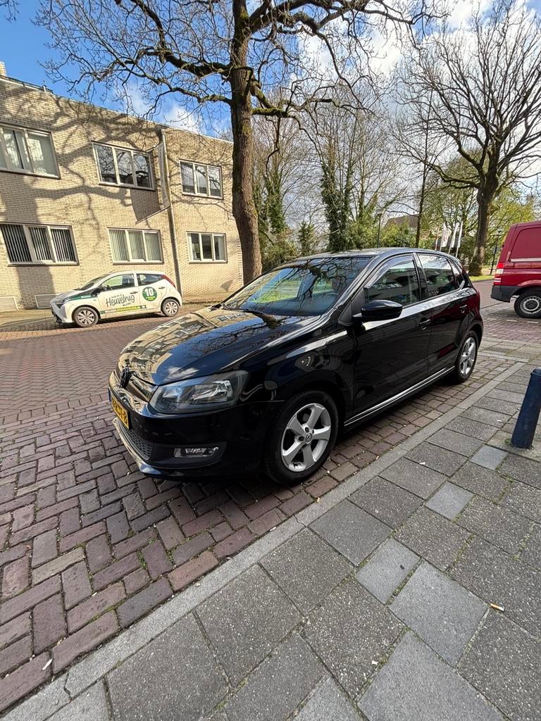 Volkswagen Polo 1.2TDI 2011 zeer nette auto, Auto's, Voorwielaandrijving, Stof, 74 pk, Zwart