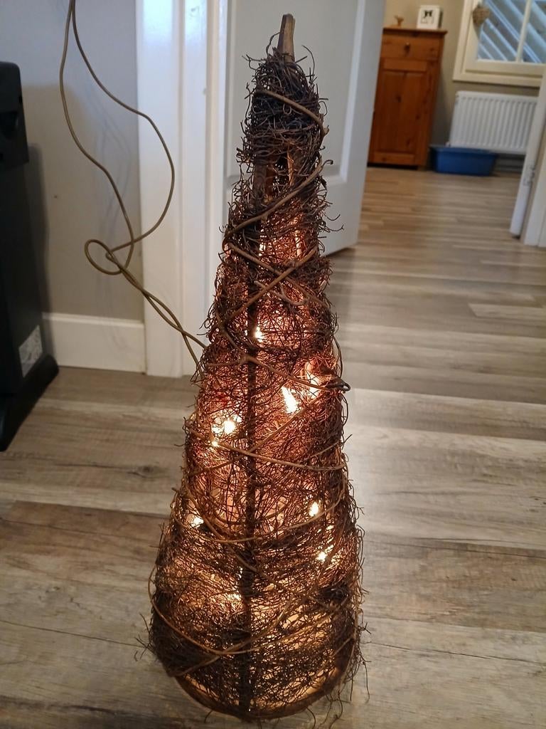 Sfeervolle Piramide Verlichting, Ophalen