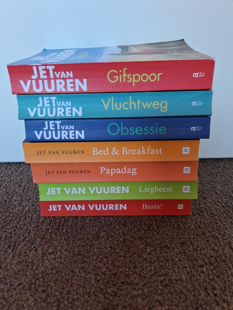 Jet van Vuuren boeken, Ophalen of Verzenden, Zo goed als nieuw