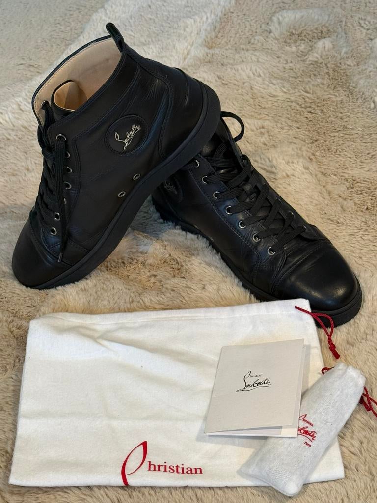 Christian Louboutin maat 44, Ophalen of Verzenden, Zo goed als nieuw, Zwart, Sneakers of Gympen