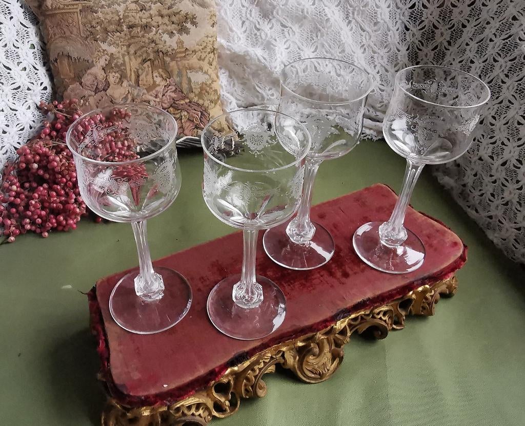 Antieke glazen 4x, tulp vorm kristal 16,5H geëtst Miekje, Verzamelen, Glas en Borrelglaasjes, Ophalen of Verzenden, ., ., .